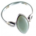 Anillo ópalo lechoso