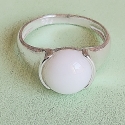 Anillos de ópalo lechoso